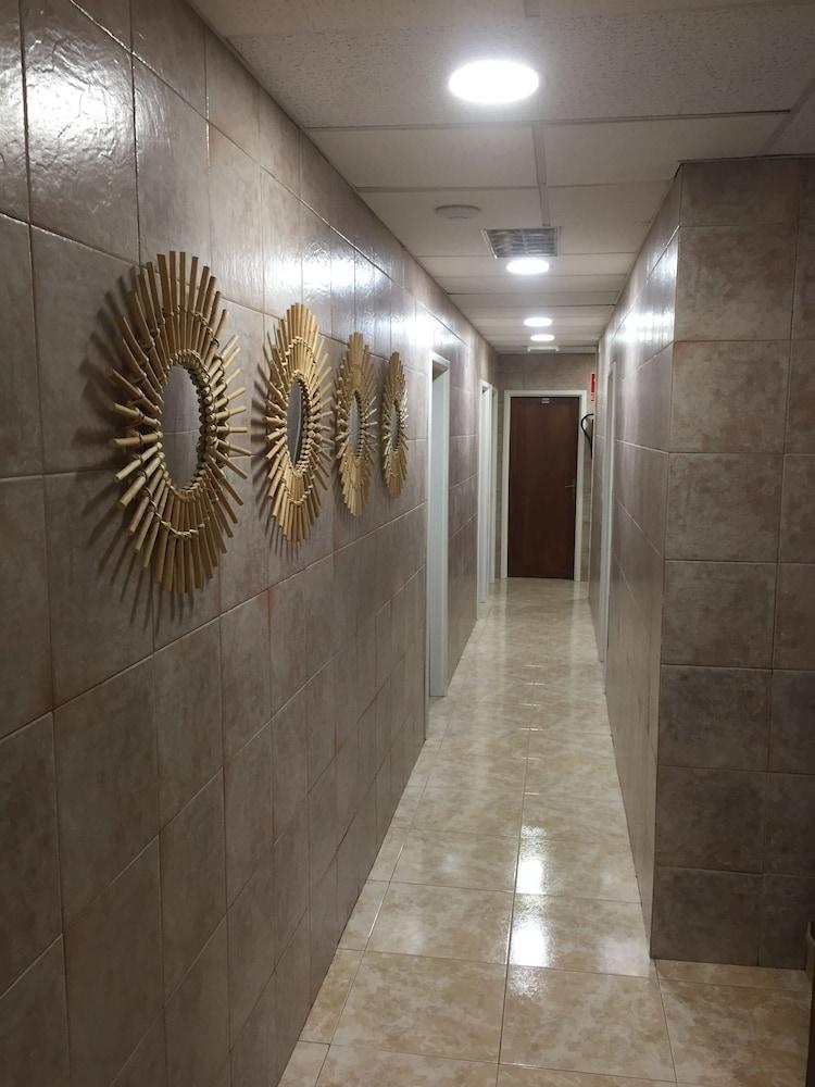 Hostal Residencia Cardona Arrecife  Exteriör bild