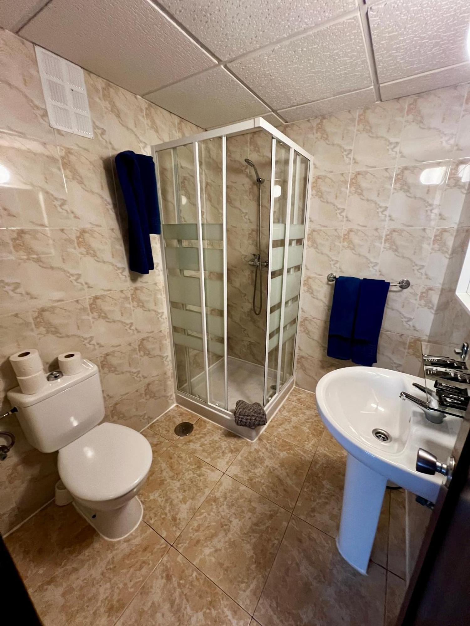 Hostal Residencia Cardona Arrecife  Exteriör bild
