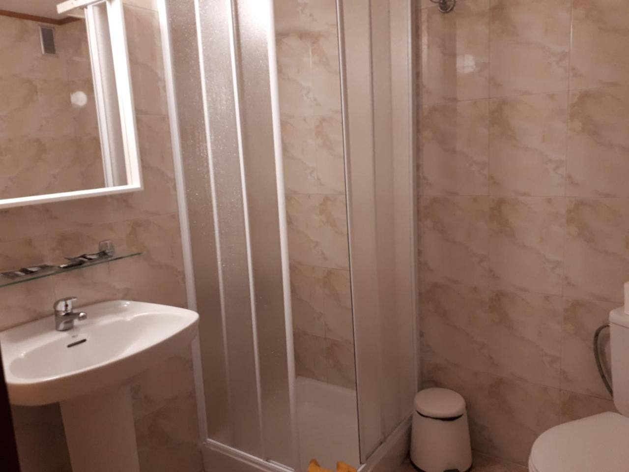 Hostal Residencia Cardona Arrecife  Exteriör bild