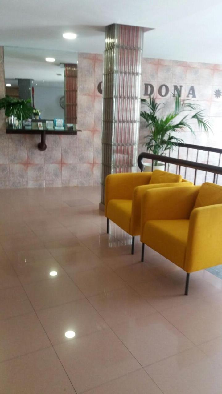 Hostal Residencia Cardona Arrecife  Exteriör bild