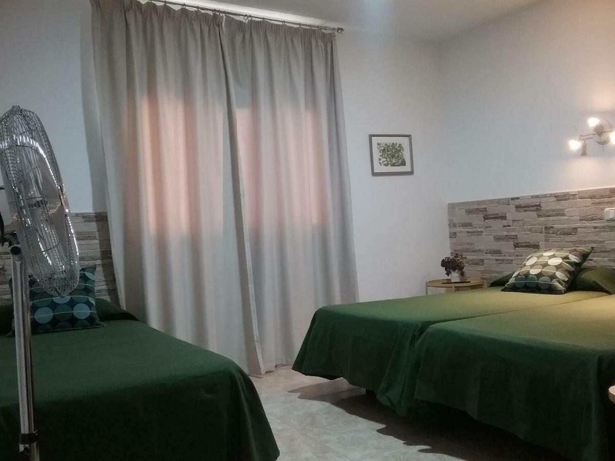 Hostal Residencia Cardona Arrecife  Exteriör bild