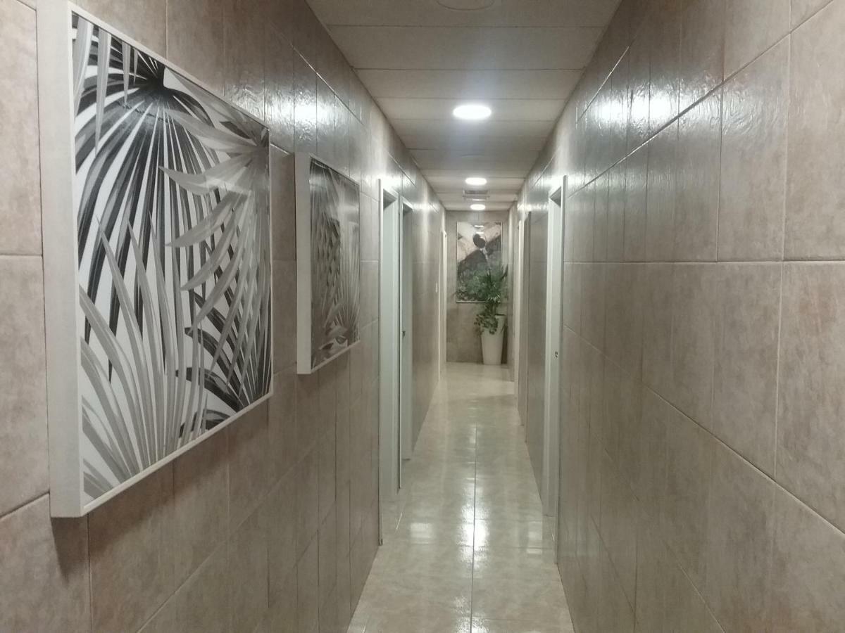 Hostal Residencia Cardona Arrecife  Exteriör bild